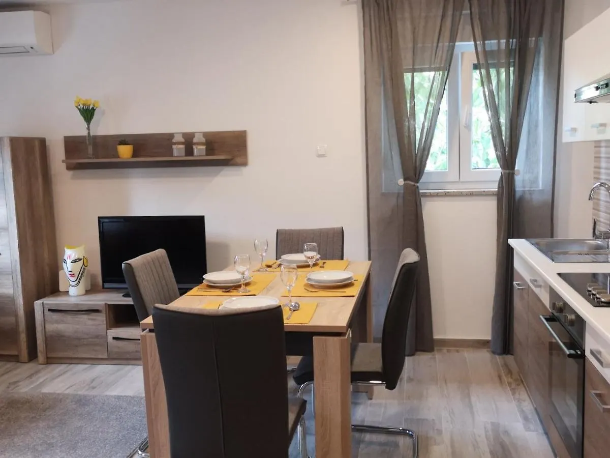 Eugenia Apartment Pula Croatia